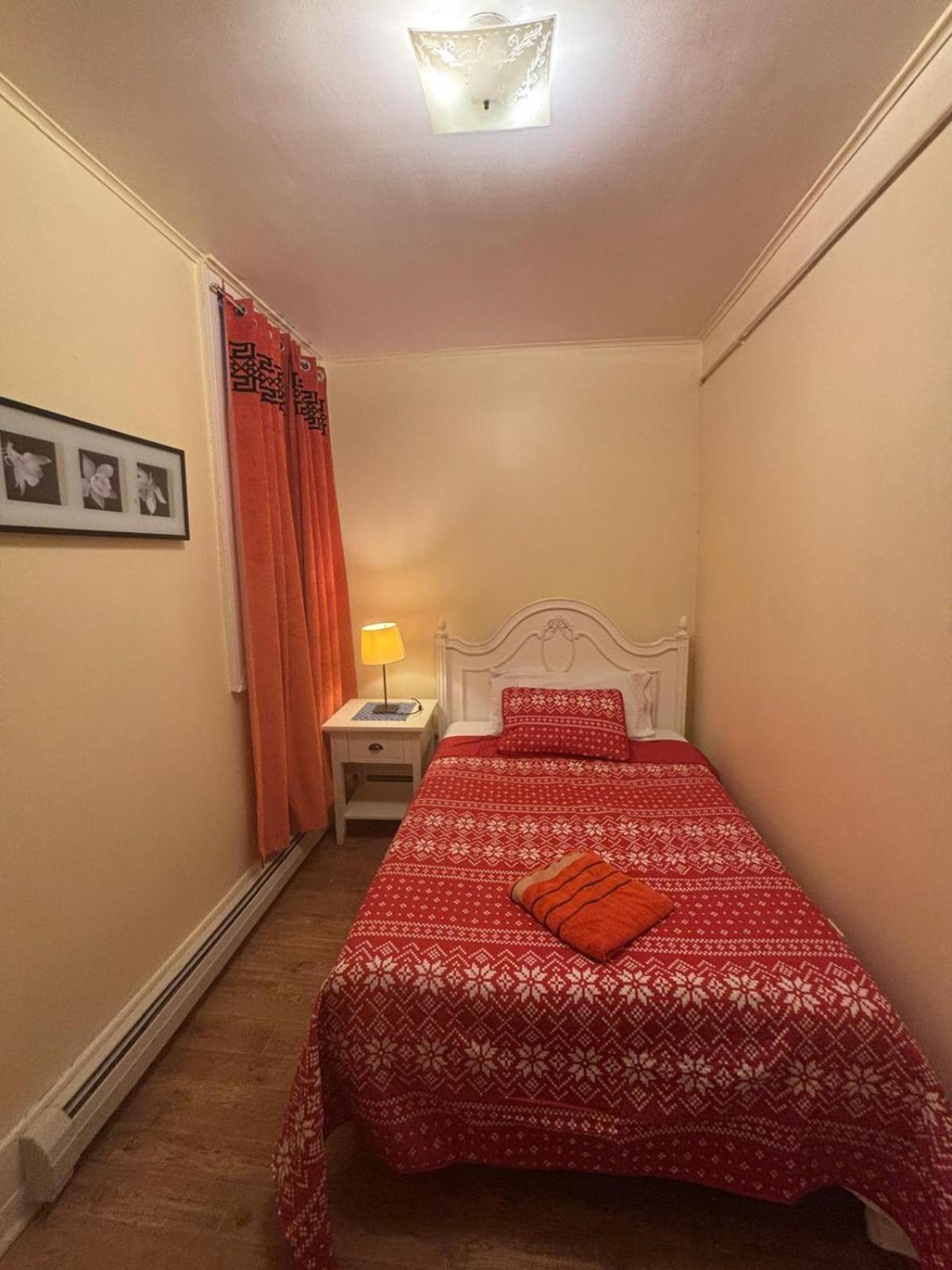 Penn Station Room Motel Casa Newark Extérieur photo
